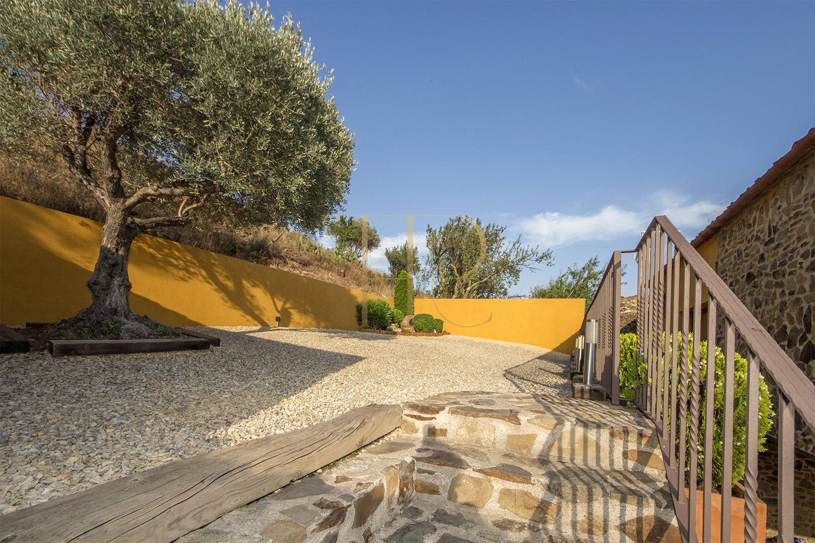 Stone house with garden and terraces in Rabós, Alt Empordà