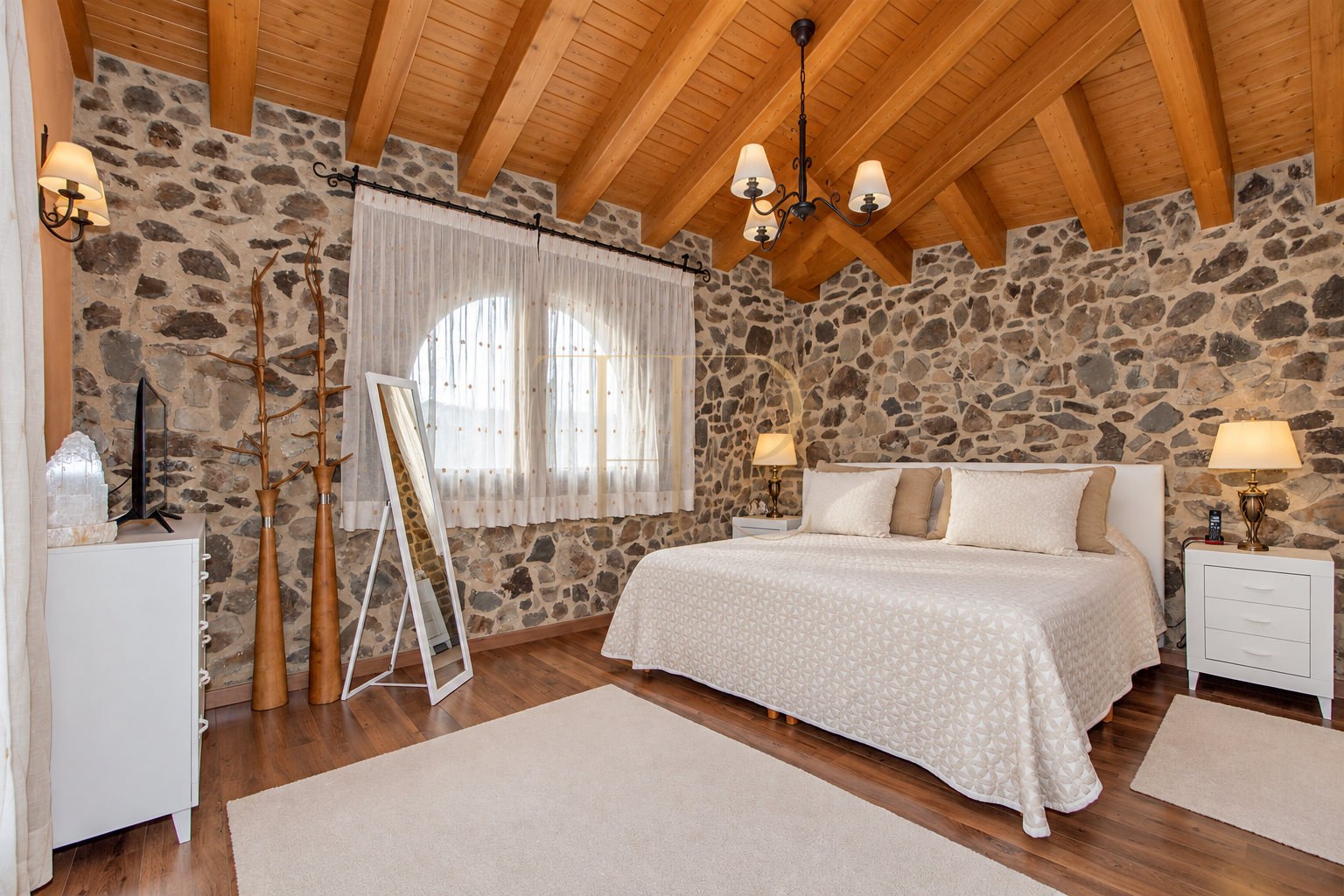Stone house with garden and terraces in Rabós, Alt Empordà