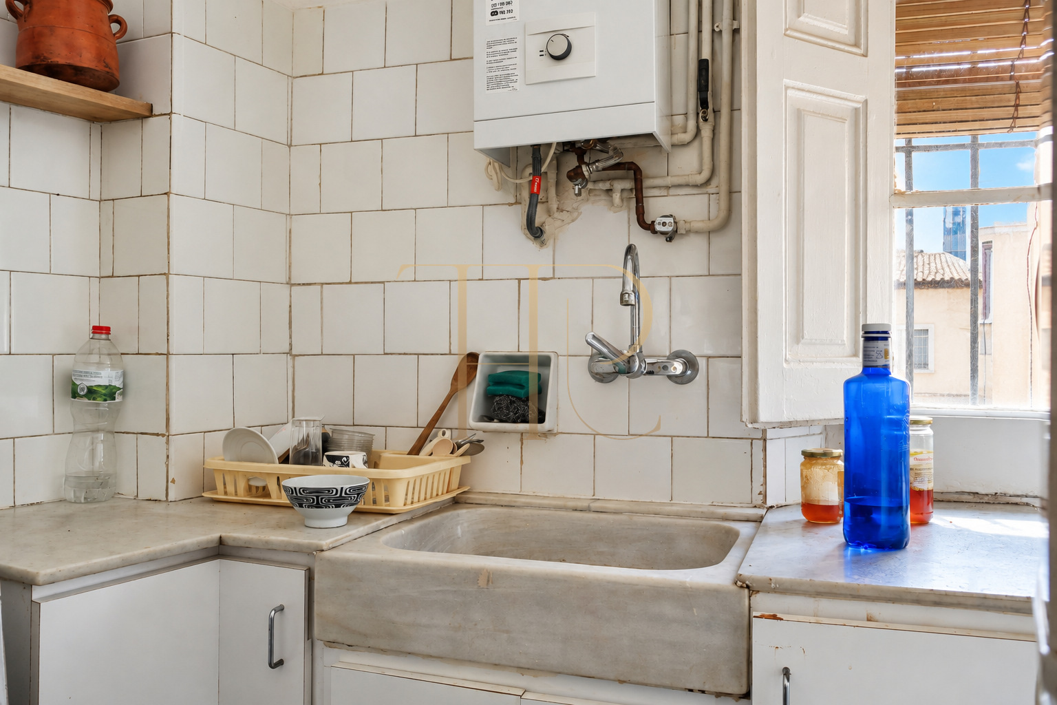 Apartment for sale in Barcelona’s Gothic Quarter with church views