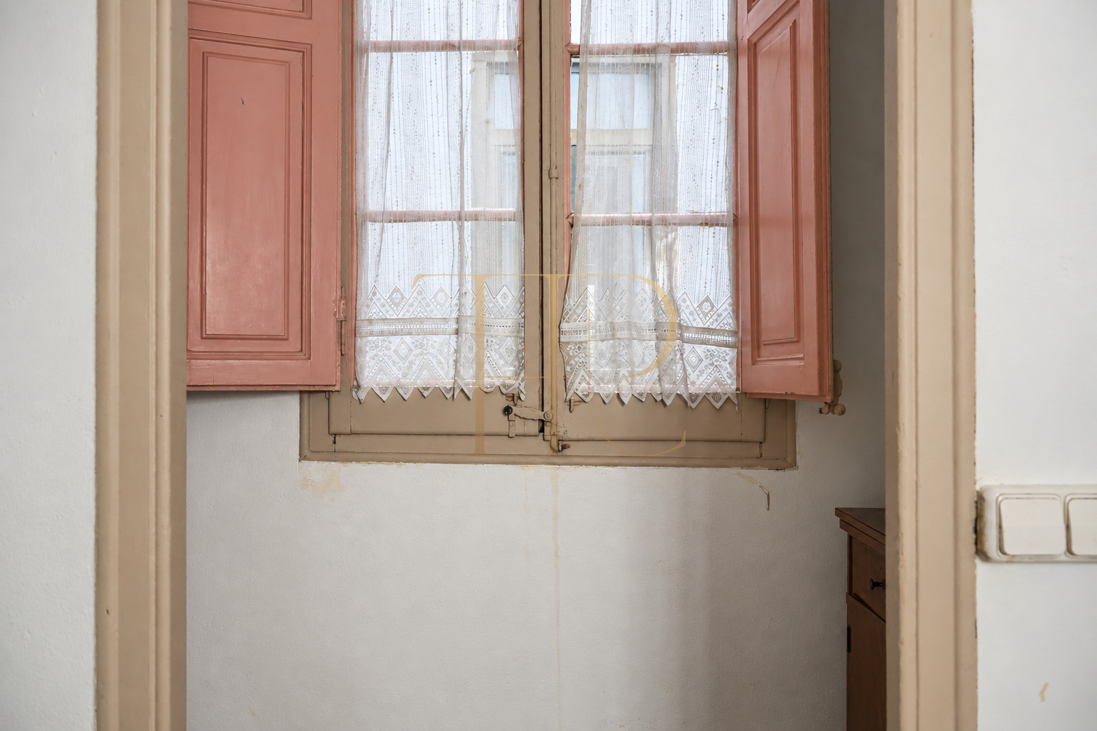 Apartment for sale in Barcelona’s Gothic Quarter with church views