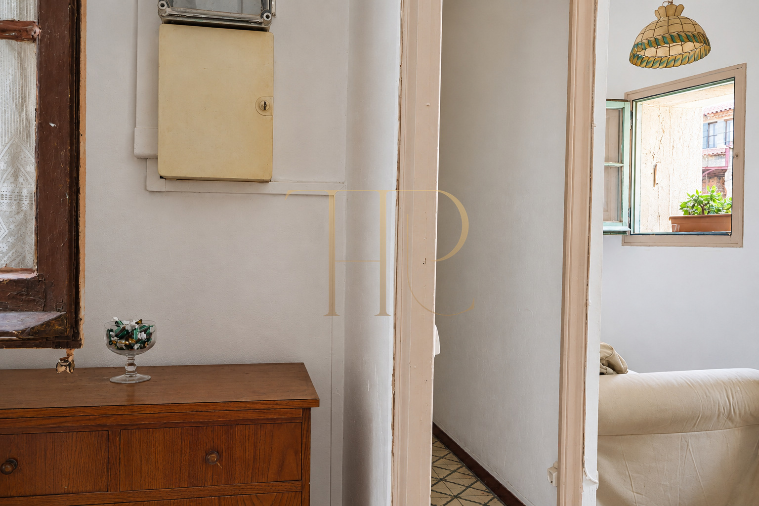 Apartment for sale in Barcelona’s Gothic Quarter with church views