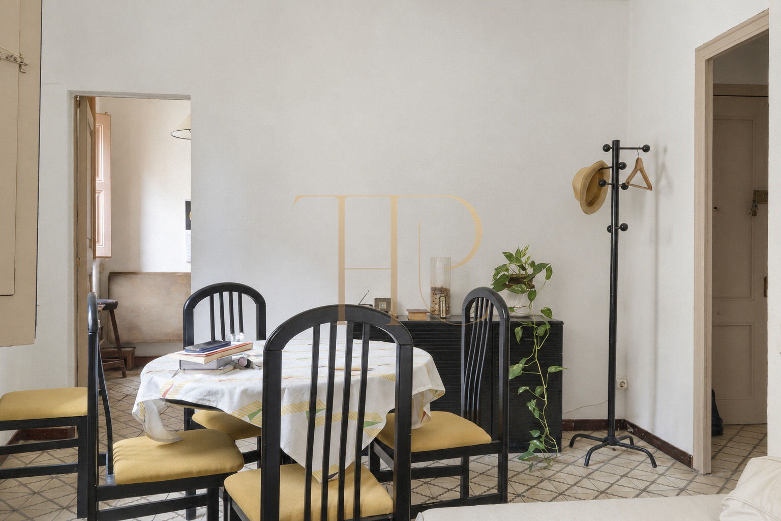 Apartment for sale in Barcelona’s Gothic Quarter with church views