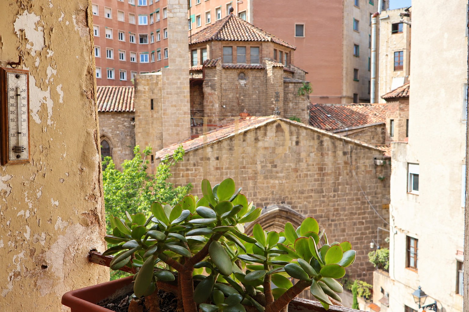 Apartment for sale in Barcelona’s Gothic Quarter with church views