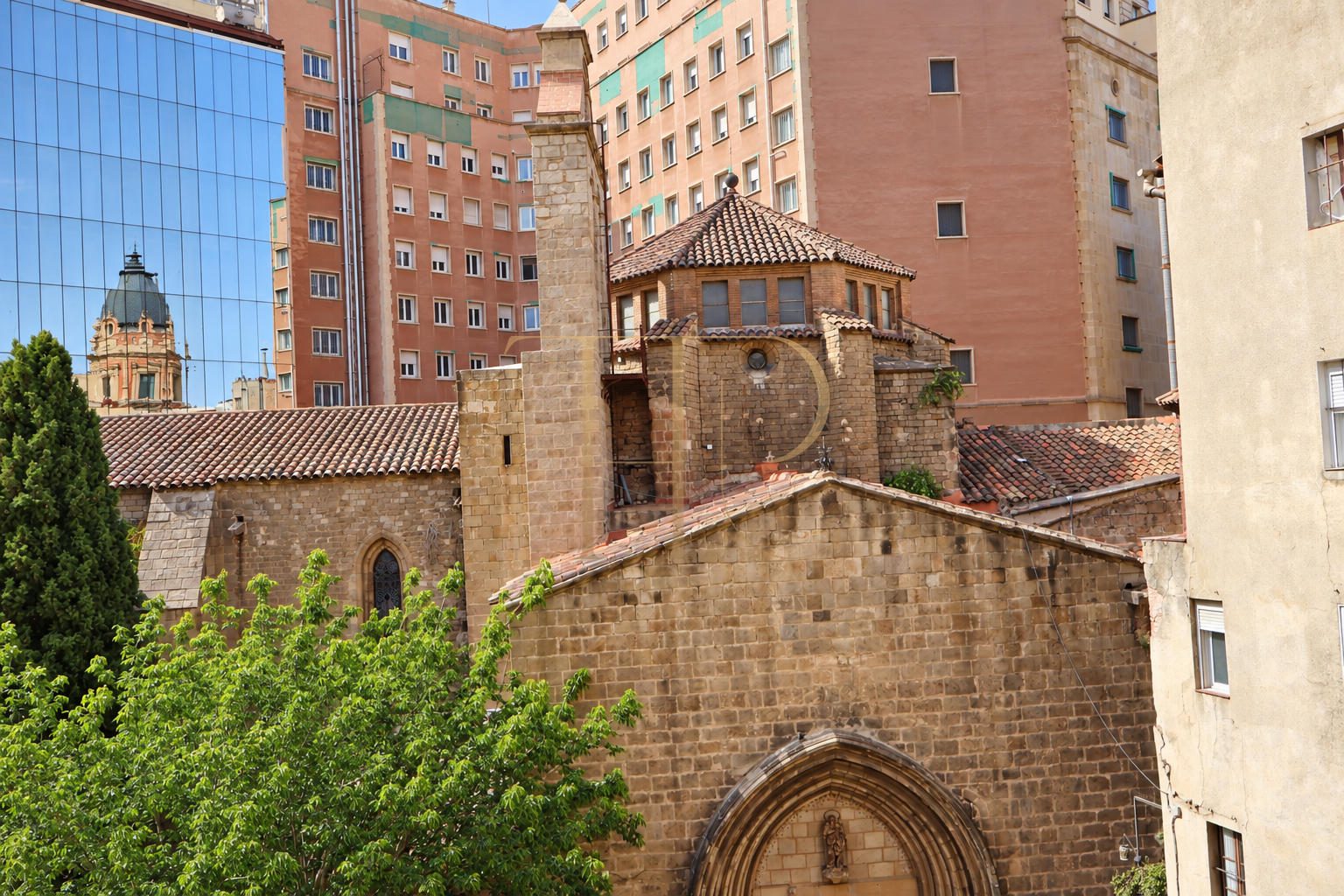 Apartment for sale in Barcelona’s Gothic Quarter with church views