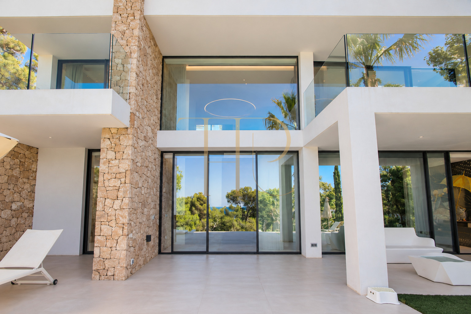 Villa with sea views in Can Vinyes, Castelldefels