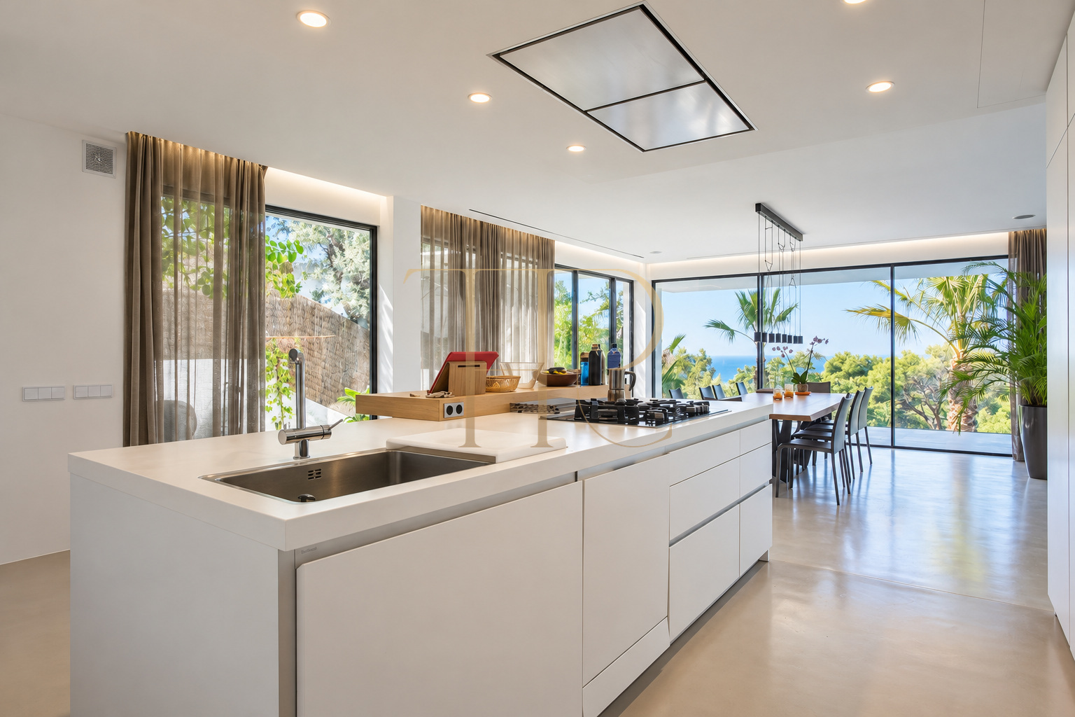 Villa with sea views in Can Vinyes, Castelldefels