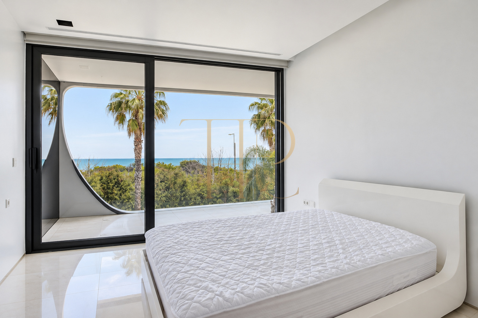 A-Cero beachfront mansion in Gavà Mar
