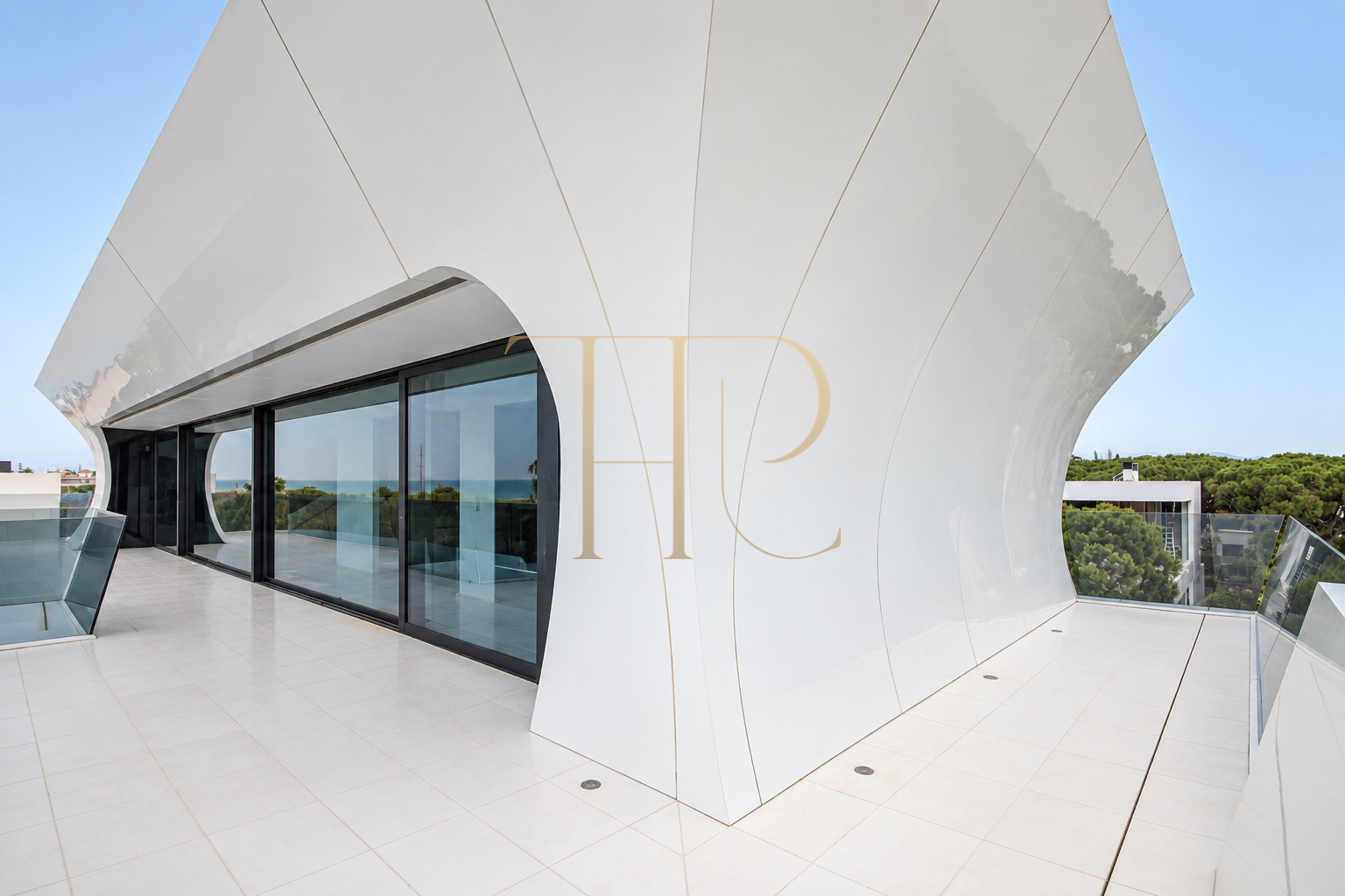 A-Cero beachfront mansion in Gavà Mar