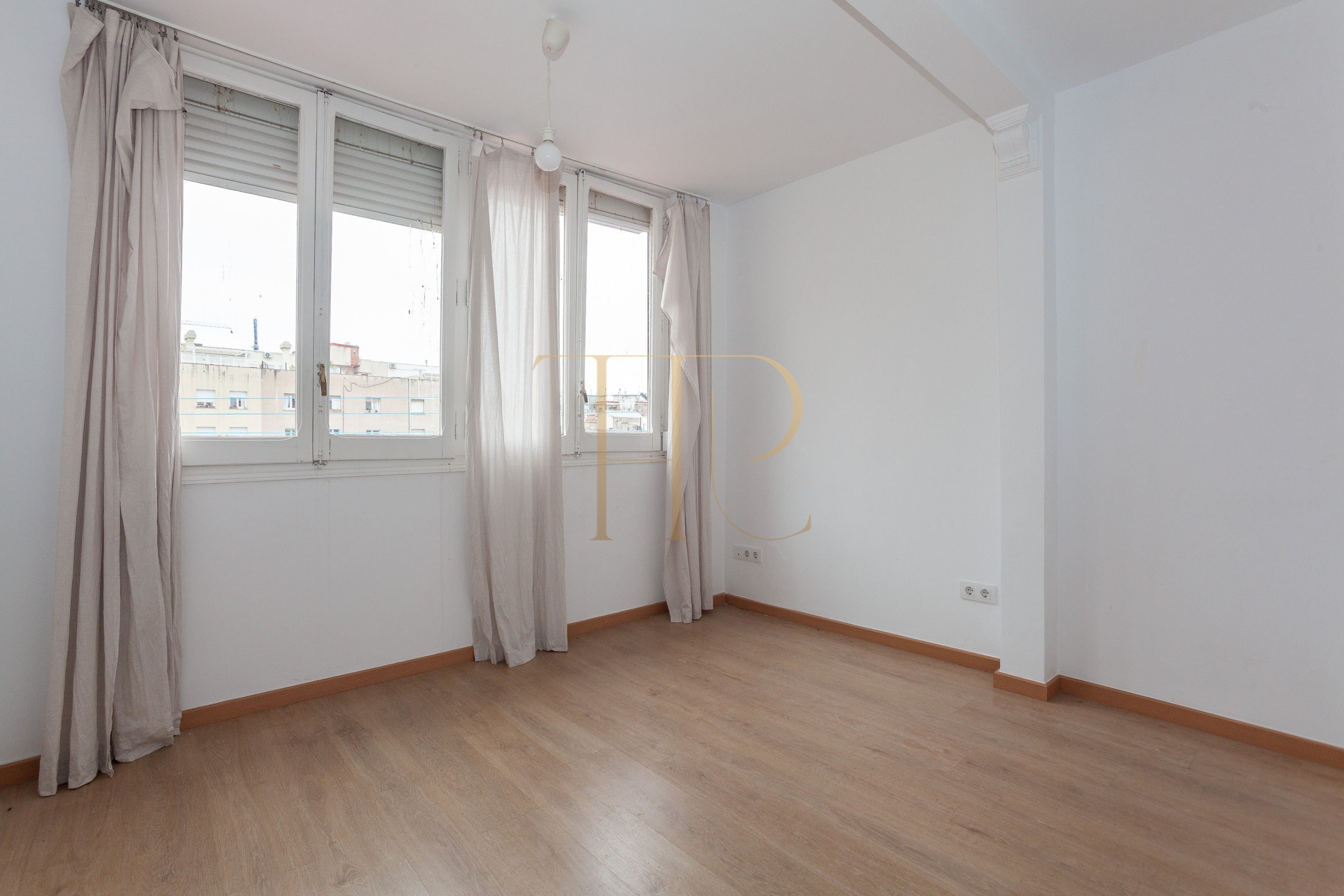 Sold penthouse with terrace in Eixample Esquerra