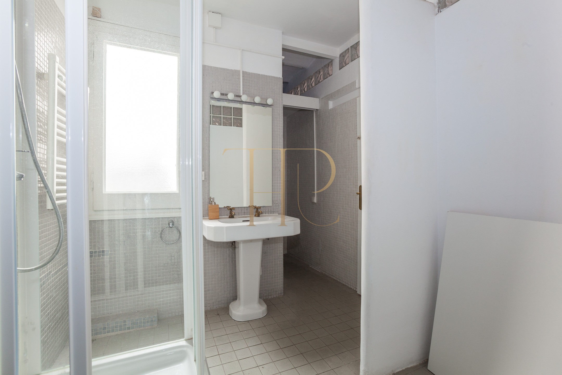 Sold penthouse with terrace in Eixample Esquerra