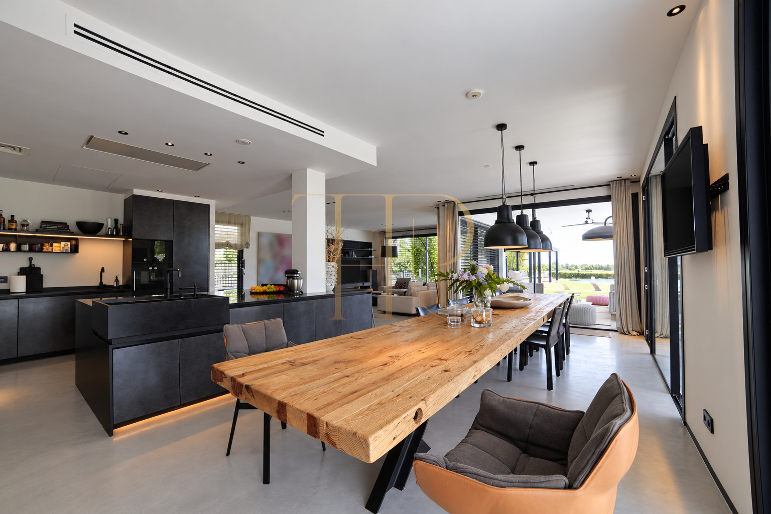 Golf-facing villa with pool in Can Girona, Sitges