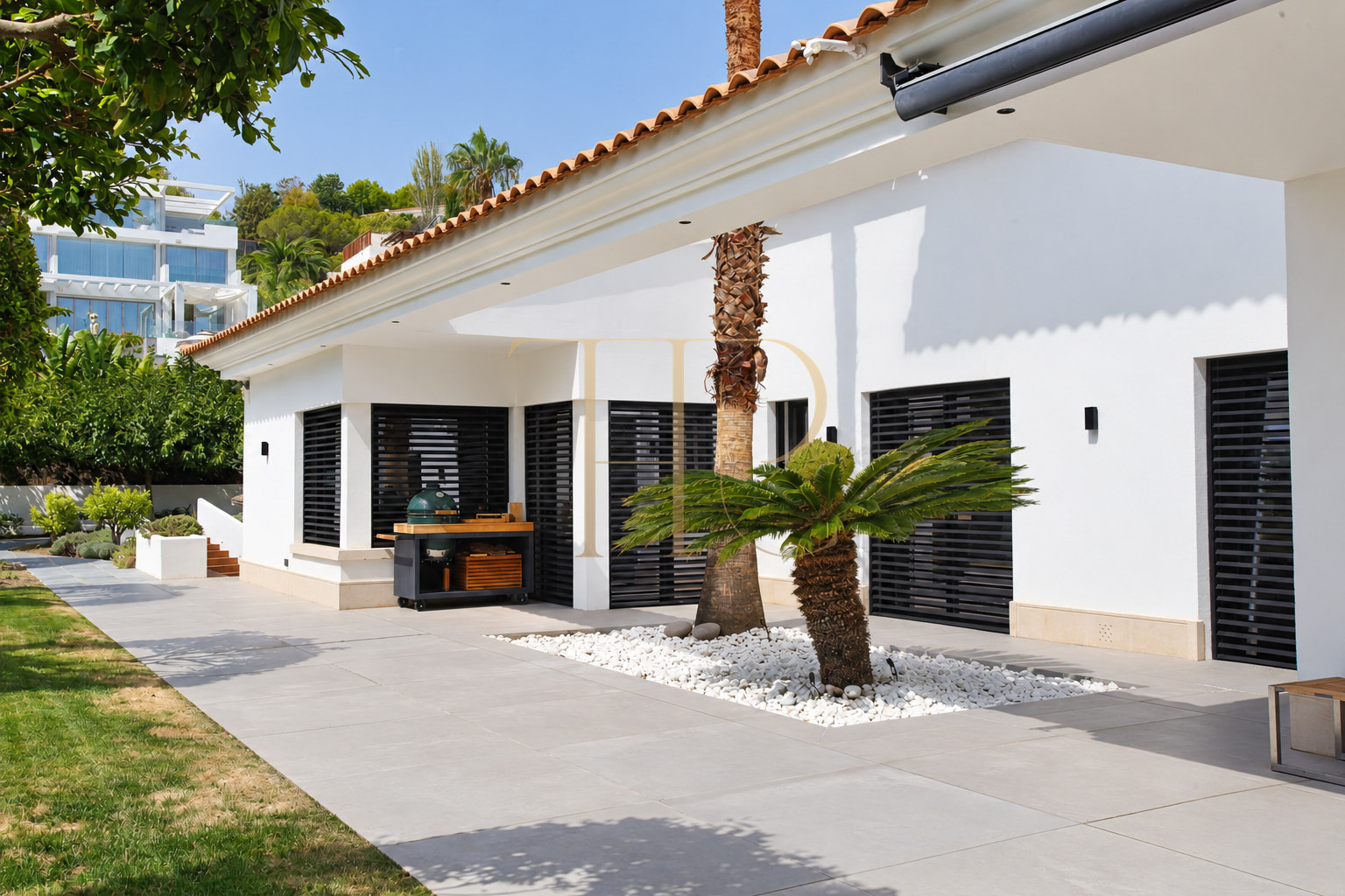 Golf-facing villa with pool in Can Girona, Sitges