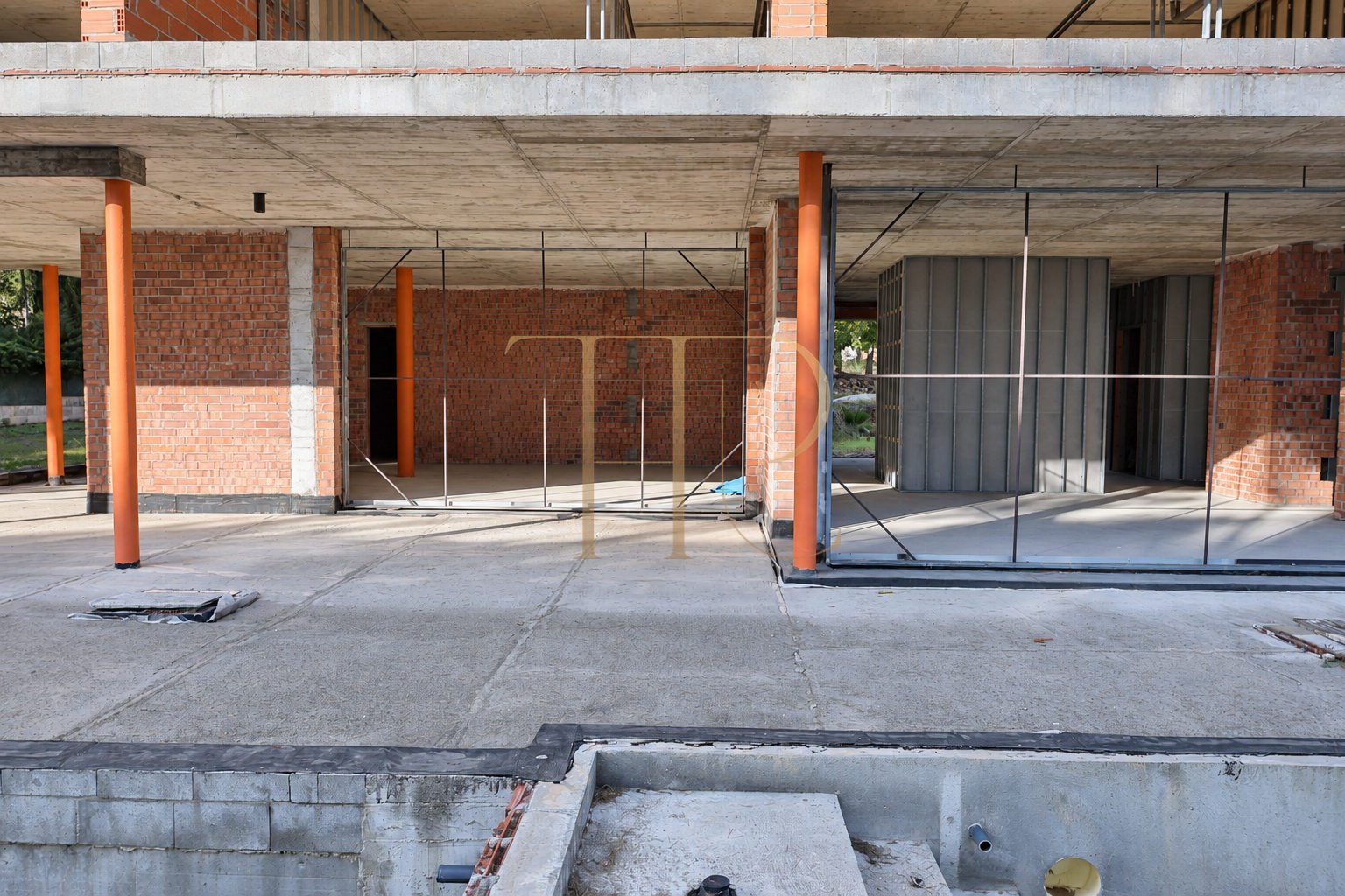 Seafront plot with a villa under construction in Platja d’Aro