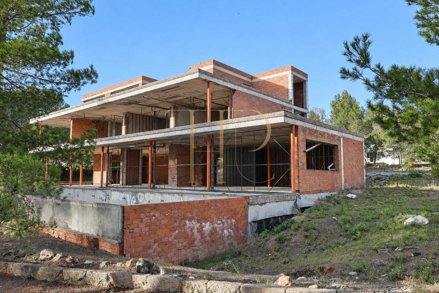 Seafront plot with a villa under construction in Platja d’Aro