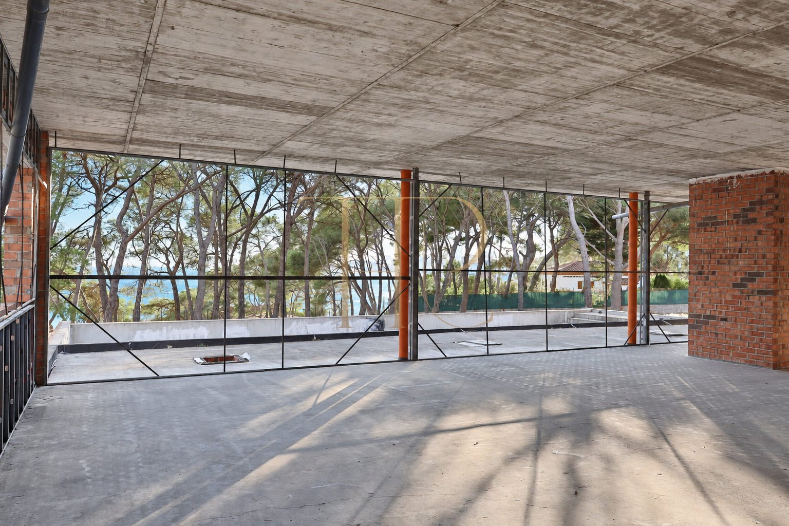 Seafront plot with a villa under construction in Platja d’Aro