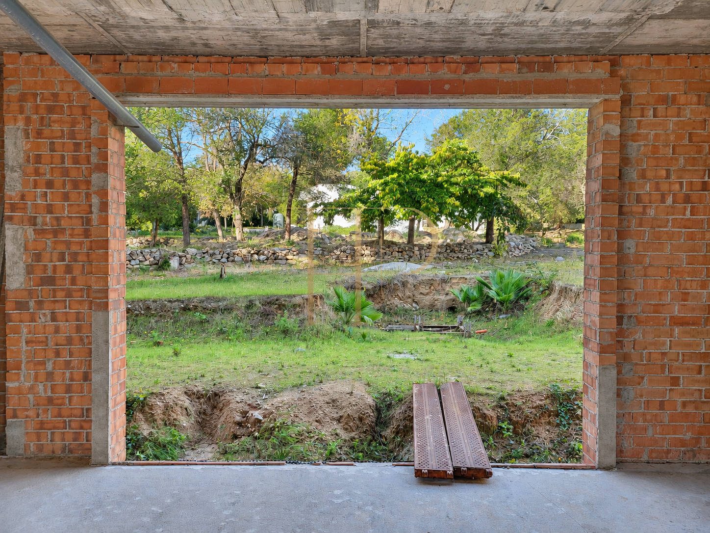 Seafront plot with a villa under construction in Platja d’Aro