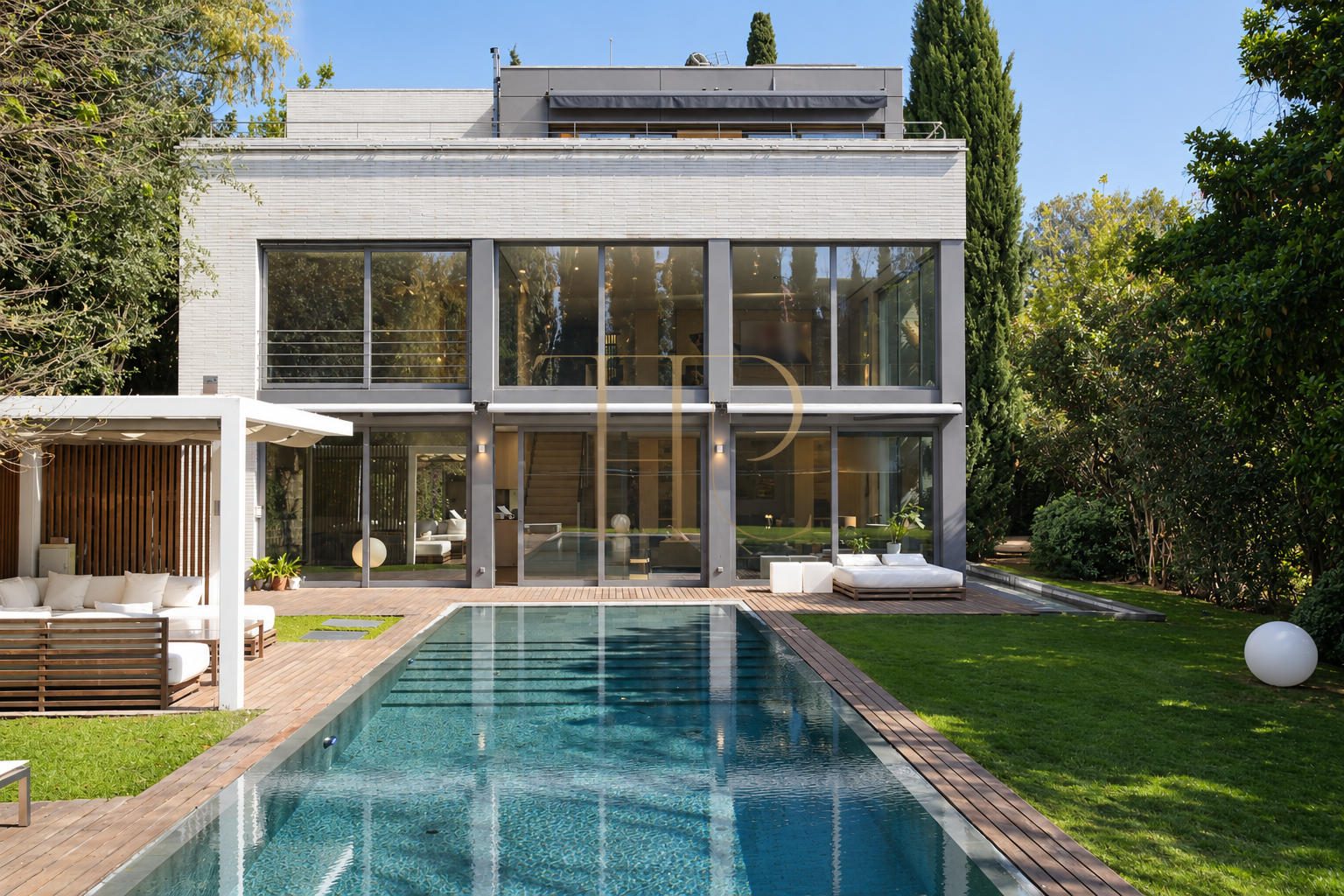 Furnished house with pool to rent in Sant Gervasi
