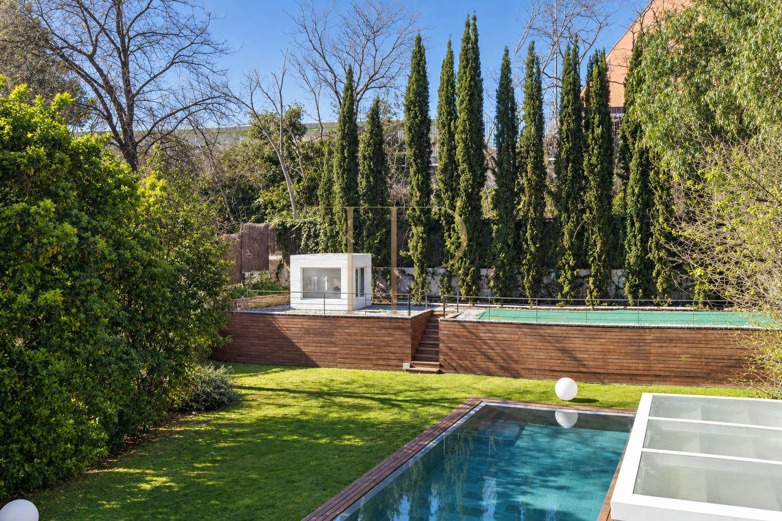 Furnished house with pool to rent in Sant Gervasi