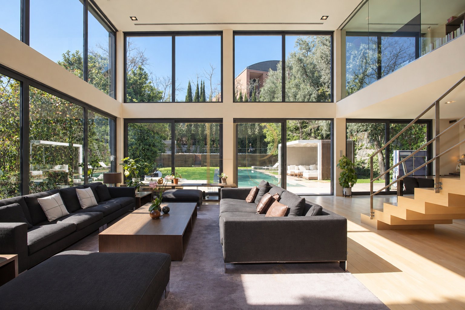 Furnished house with pool to rent in Sant Gervasi