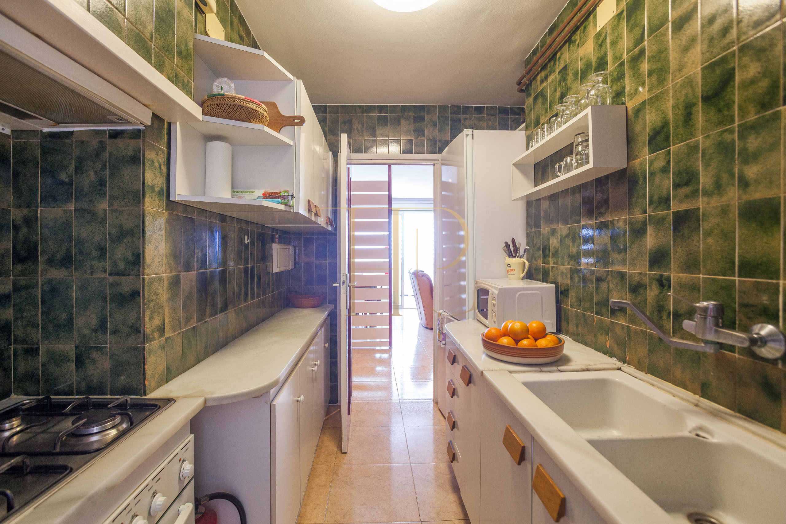 Apartment with terrace and sea views in Les Botigues de Sitges