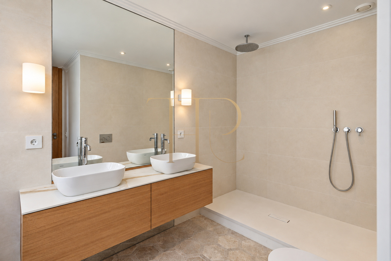 Duplex penthouse with terraces on Rambla de Catalunya