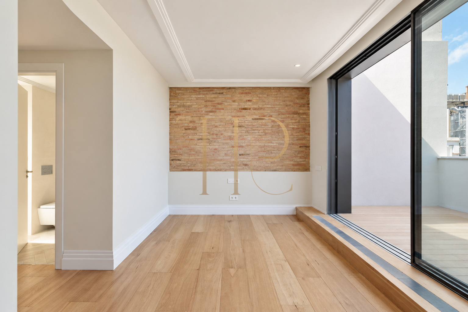 Duplex penthouse with terraces on Rambla de Catalunya