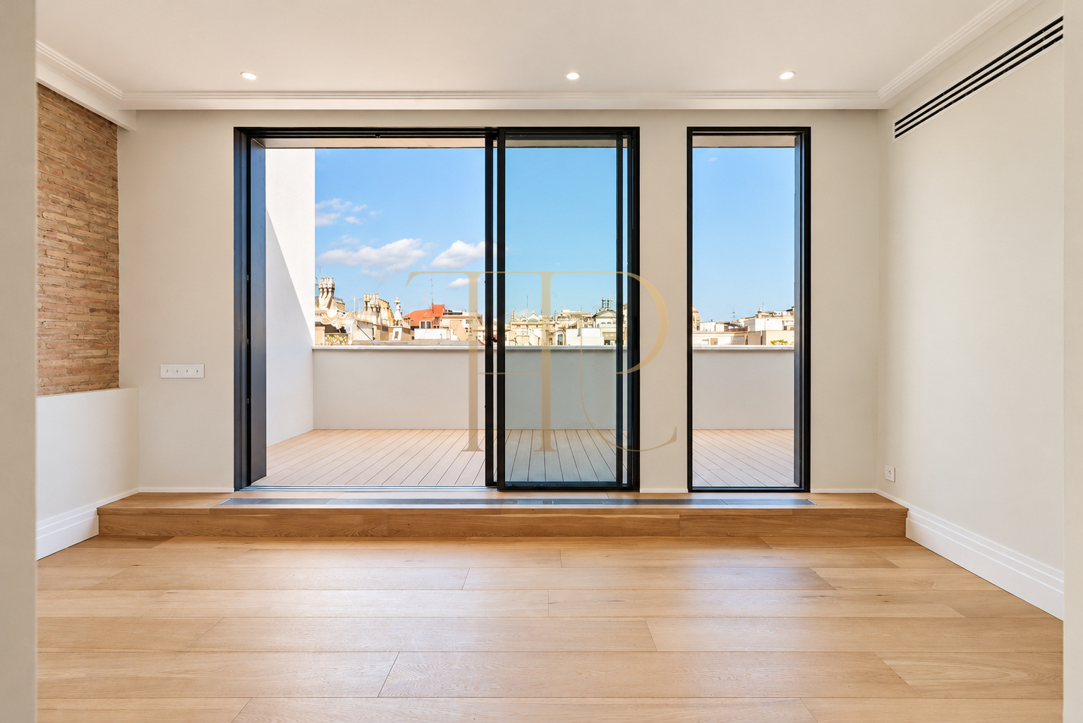 Duplex penthouse with terraces on Rambla de Catalunya