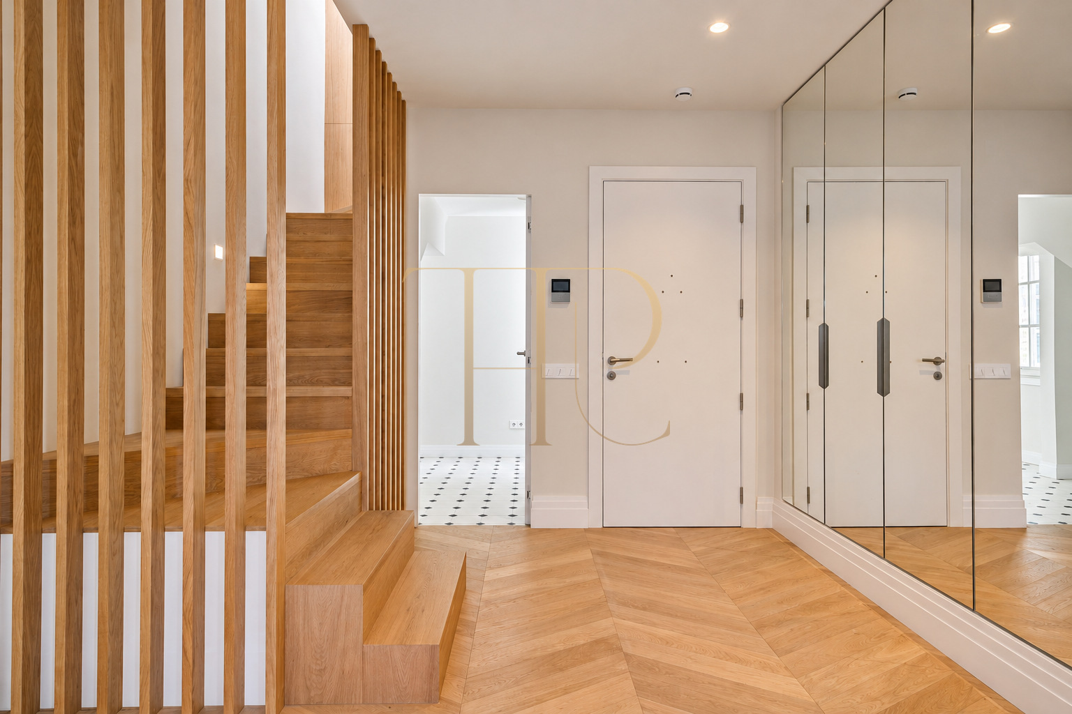 Duplex penthouse with terraces on Rambla de Catalunya