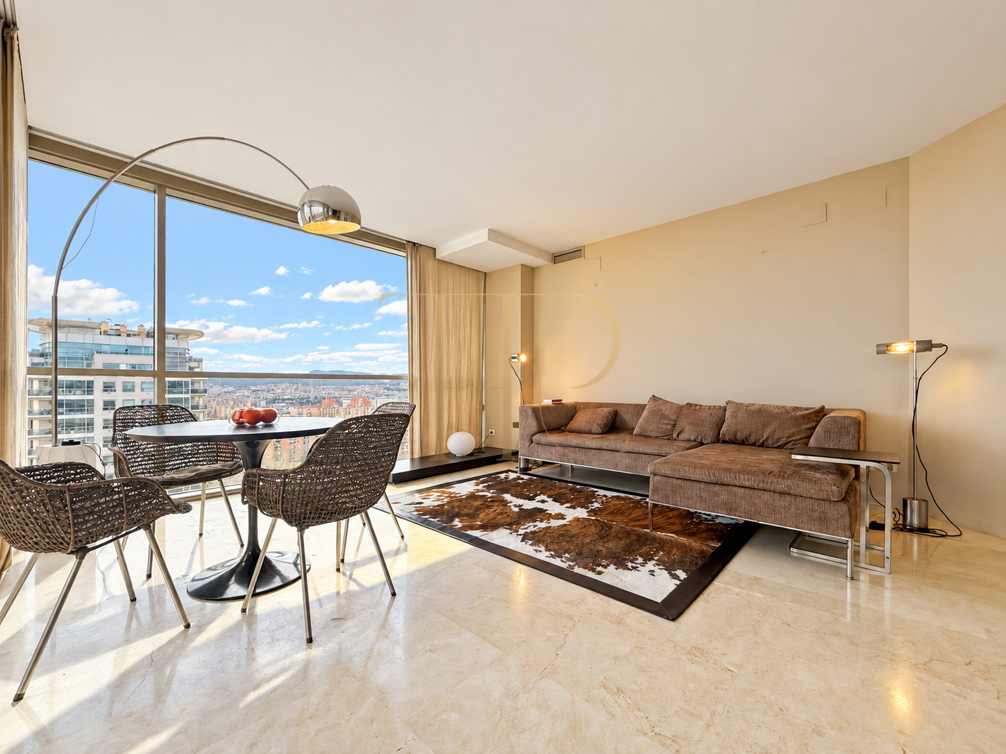 Penthouse to rent in Diagonal Mar with terrace and views