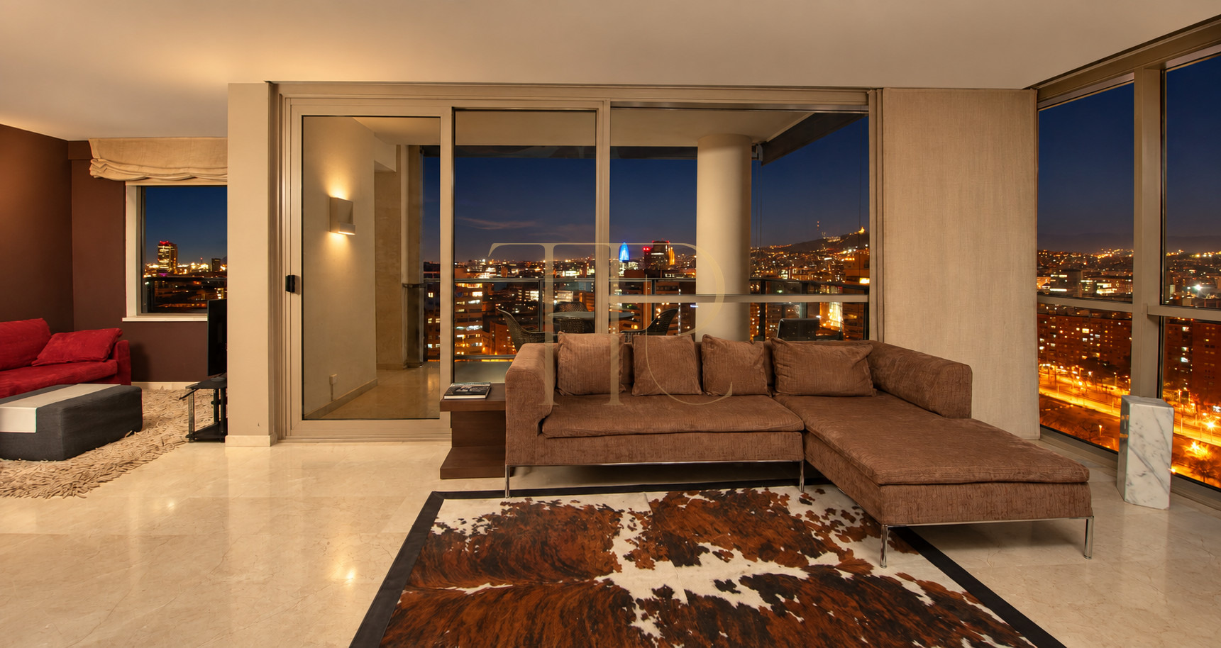 Penthouse to rent in Diagonal Mar with terrace and views