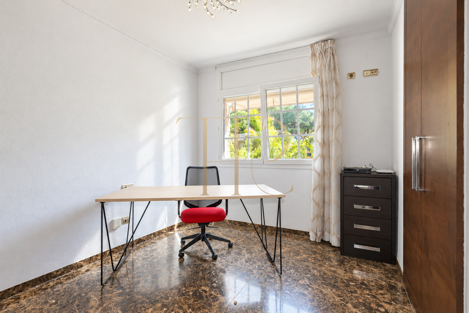 Villa in Gavà Mar — second line to the sea with private garden, pool and privacy