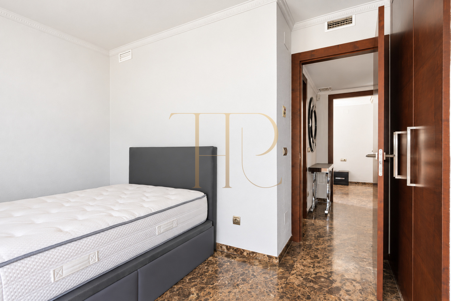 Villa in Gavà Mar — second line to the sea with private garden, pool and privacy