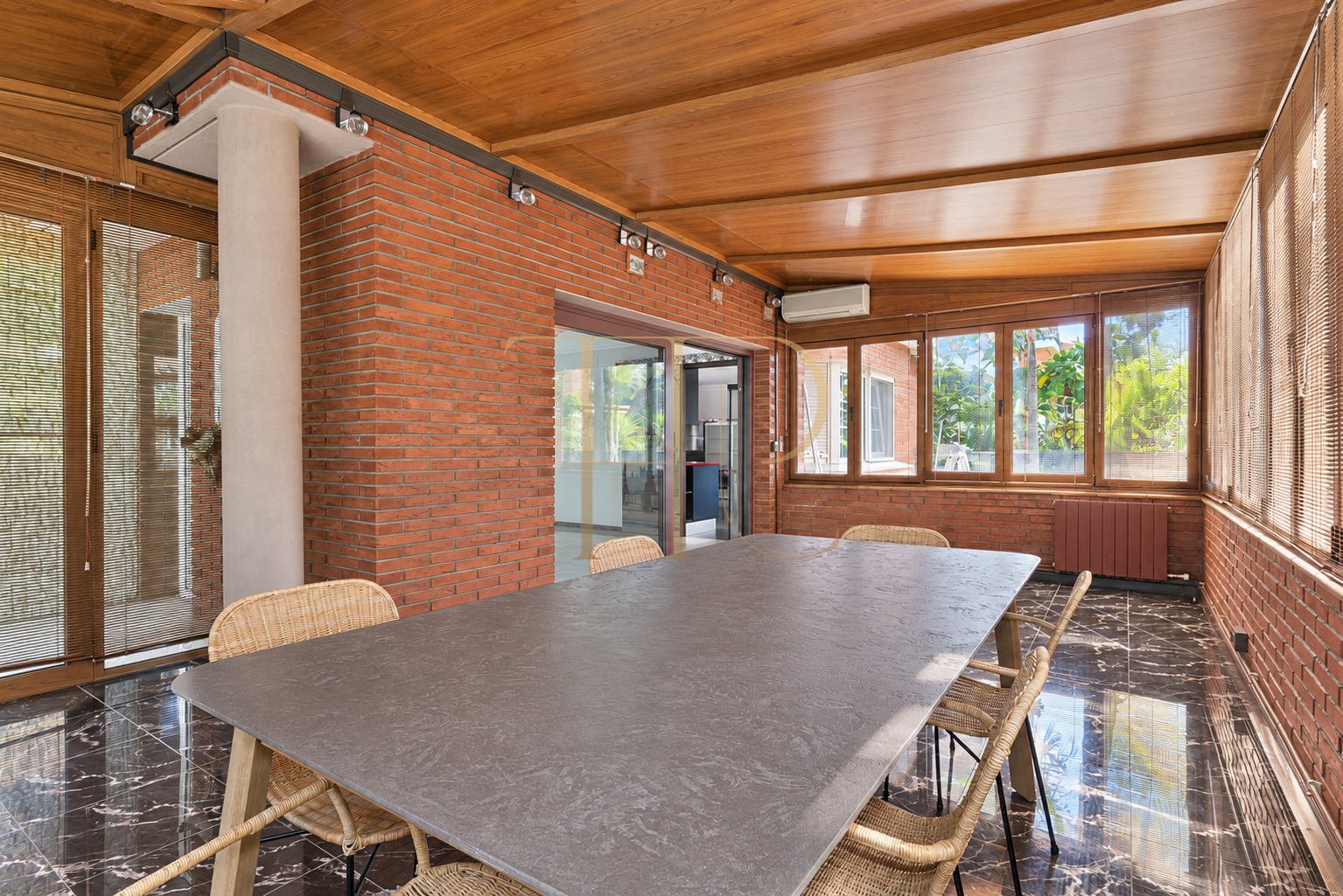 Villa in Gavà Mar — second line to the sea with private garden, pool and privacy
