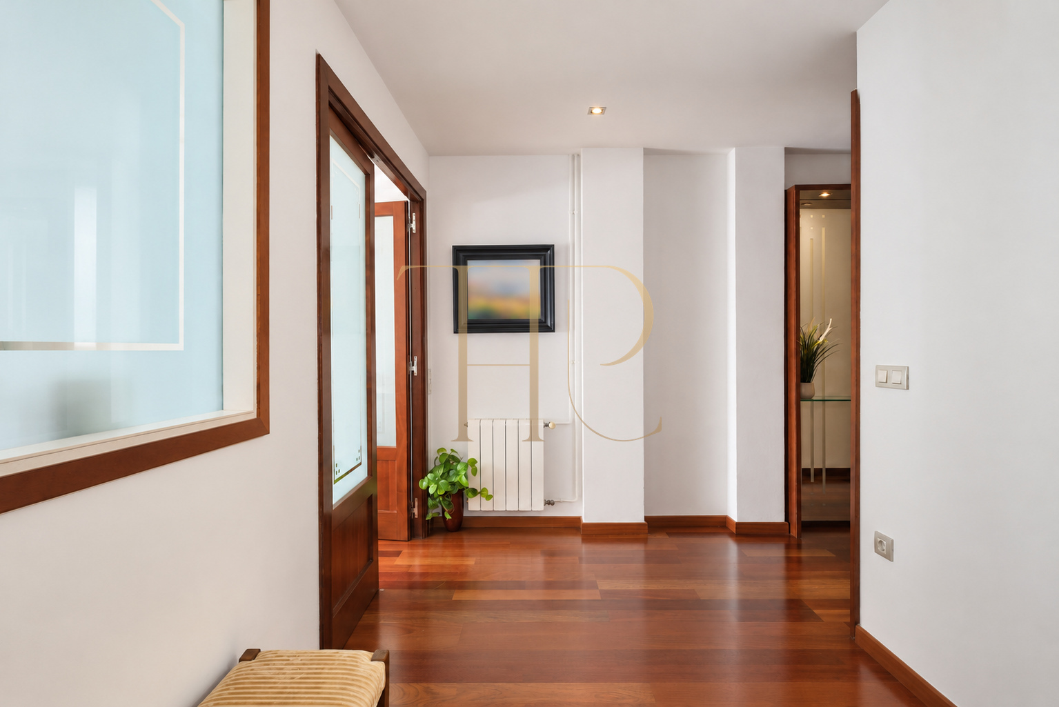 Apartment for sale in Eixample, Barcelona, with balcony