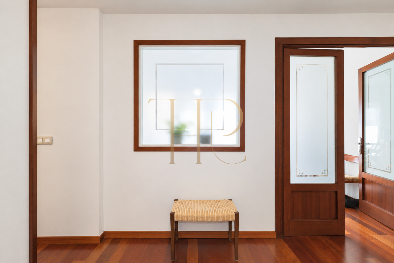 Apartment for sale in Eixample, Barcelona, with balcony
