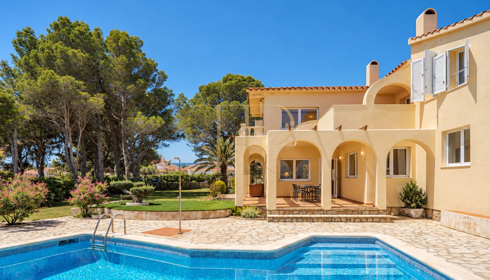 Seafront house for sale in L’Ametlla de Mar, Les Tres Cales