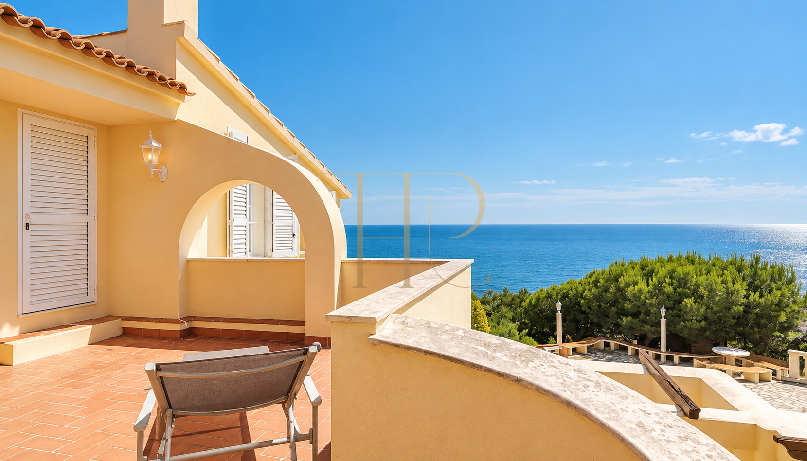 Seafront house for sale in L’Ametlla de Mar, Les Tres Cales