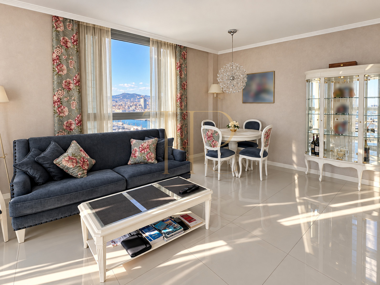 Apartment for sale in Barcelona with Barceloneta and port views