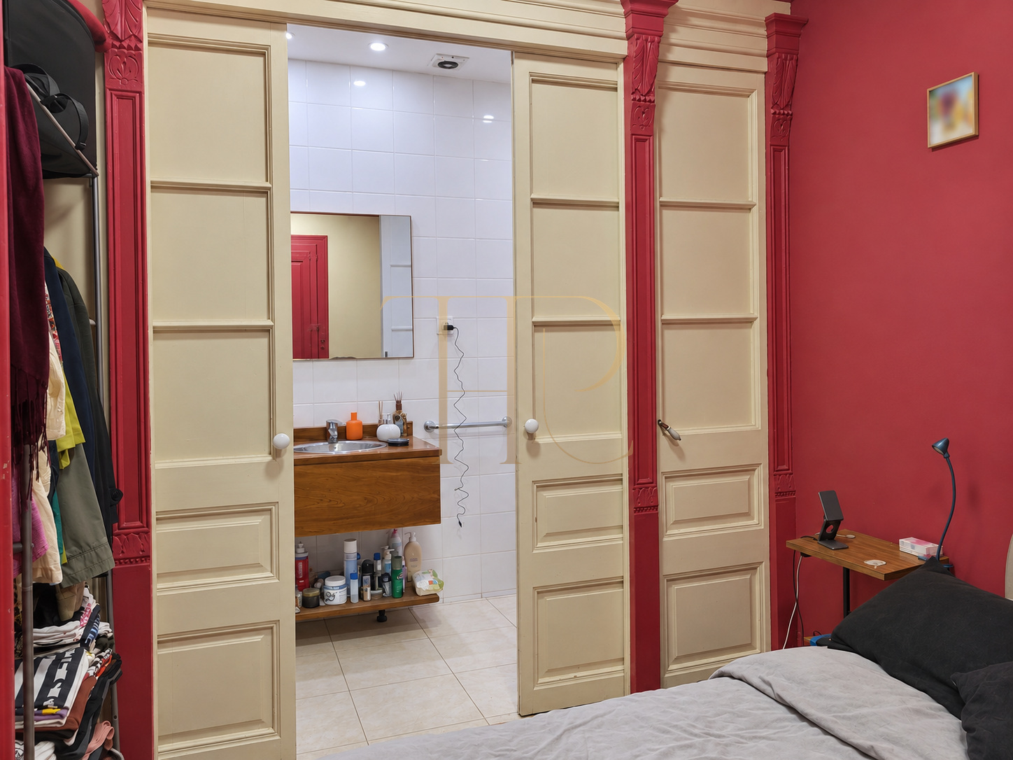 Period apartment for renovation in El Born, Barcelona