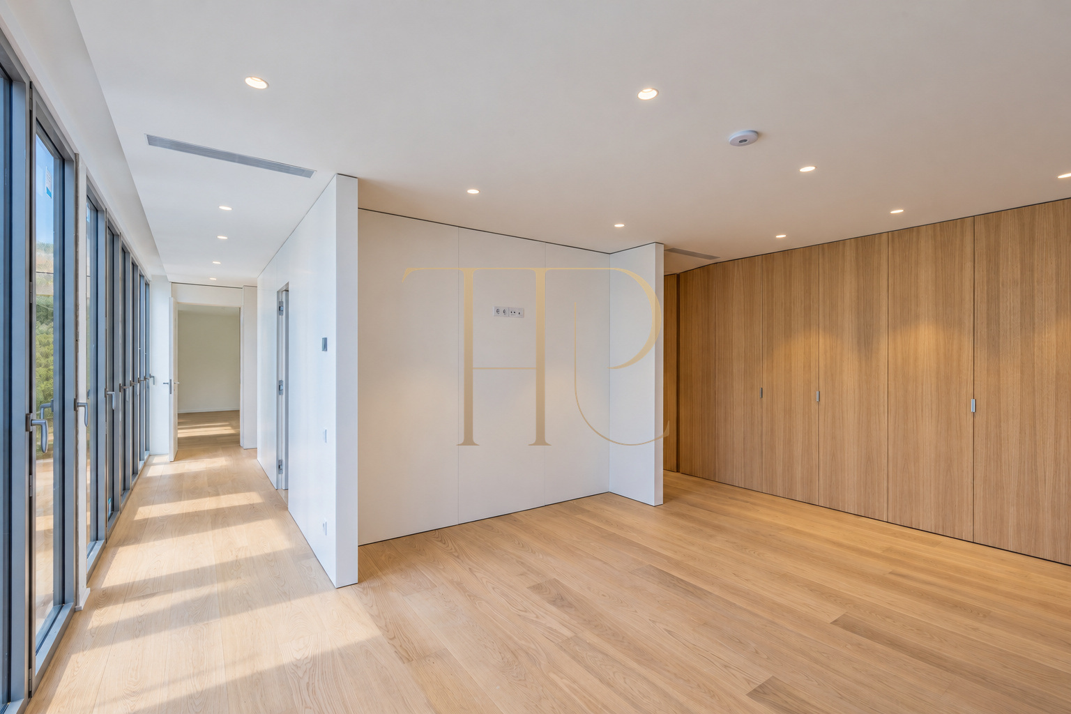 Contemporary house with pools in La Bonanova, Barcelona