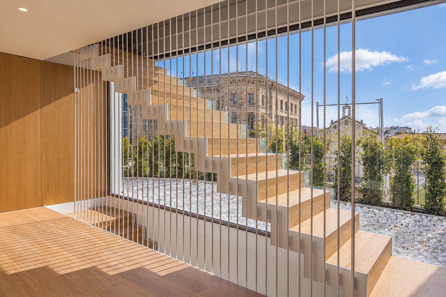 Contemporary house with pools in La Bonanova, Barcelona
