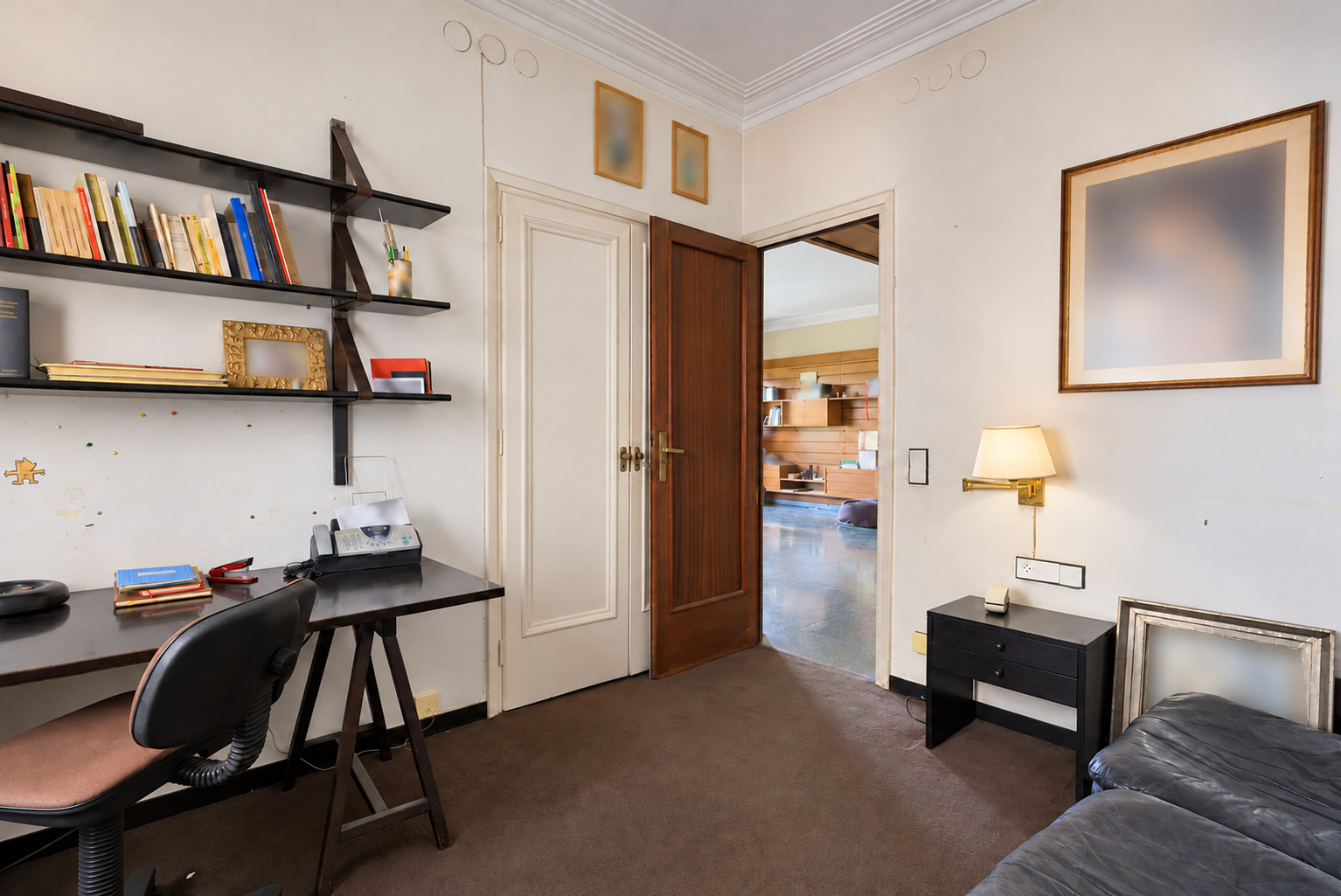 Period apartment to renovate beside Turó Park, Barcelona