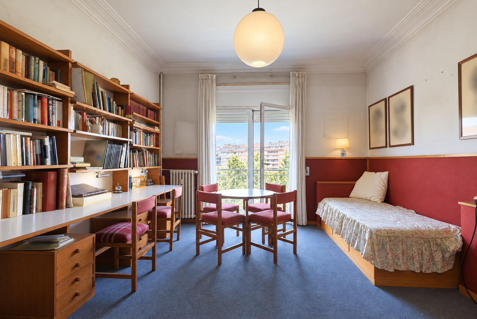 Period apartment to renovate beside Turó Park, Barcelona