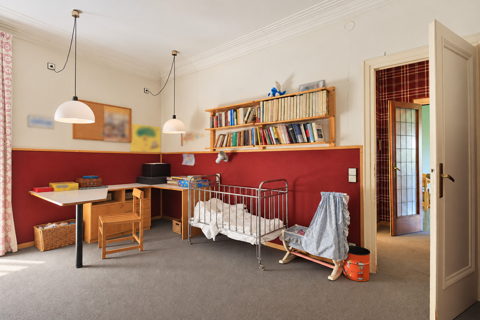 Period apartment to renovate beside Turó Park, Barcelona