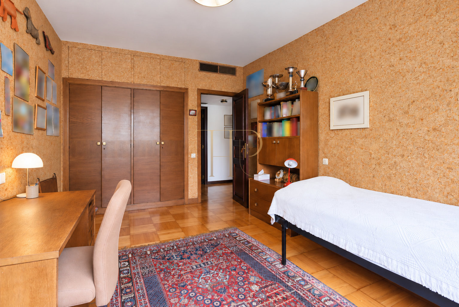 Apartment with terrace and pool in Pedralbes