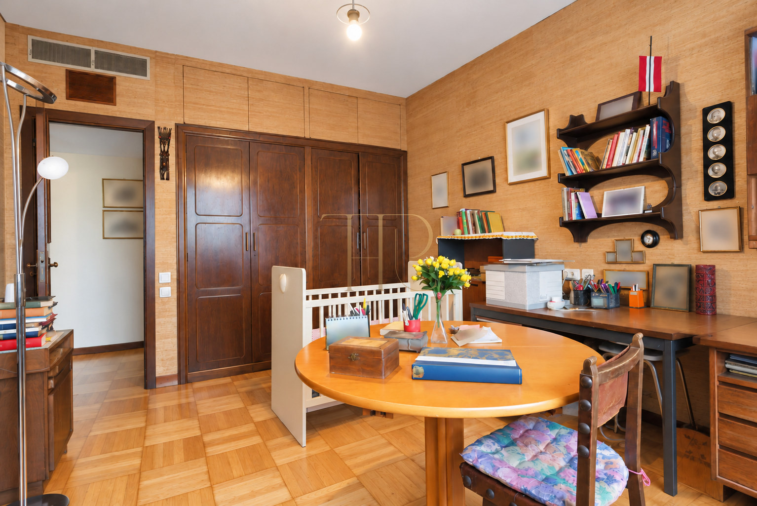Apartment with terrace and pool in Pedralbes