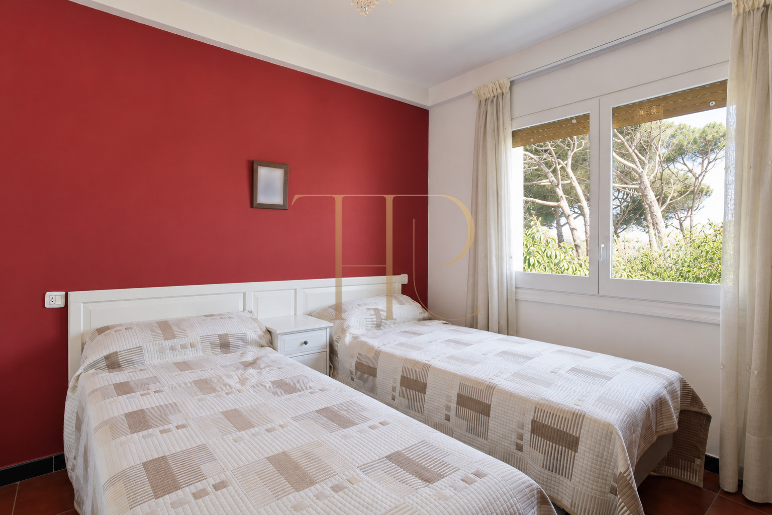 Sea-view apartment in Castelldefels · Let