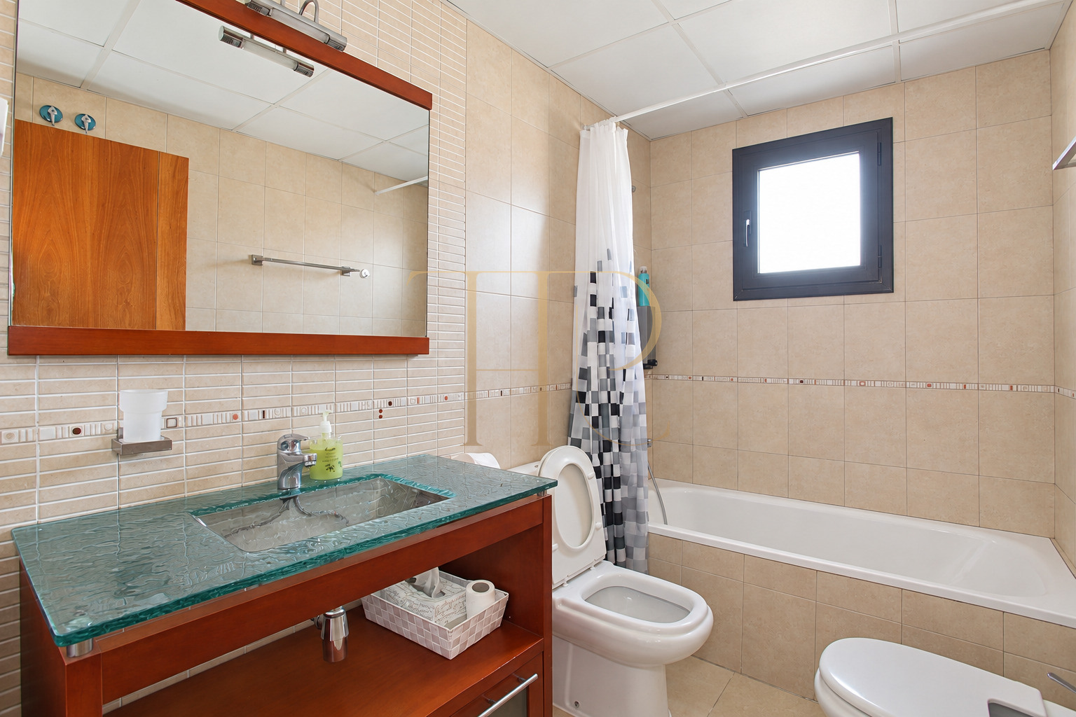 Duplex with terrace and communal pool in Castelldefels — rented