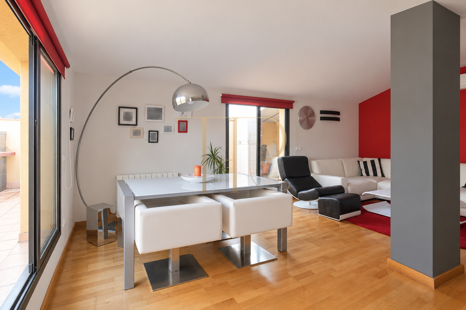 Duplex with terrace and communal pool in Castelldefels — rented
