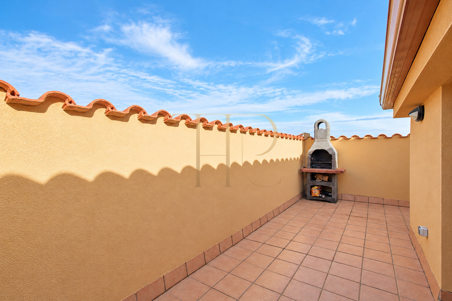 Duplex with terrace and communal pool in Castelldefels — rented